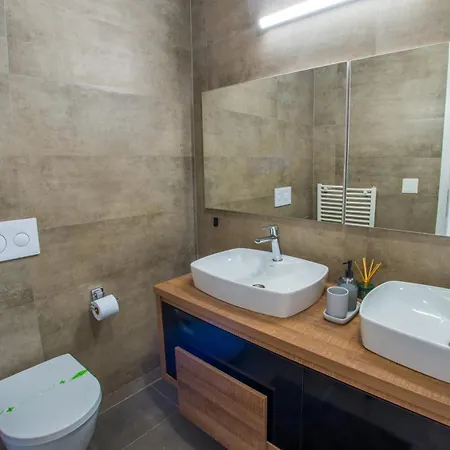 Vista Neretva * Mostar